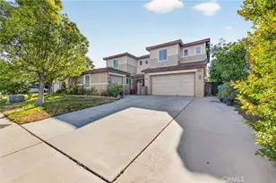 36185 Capri Dr, Winchester, CA 92596 - Photo 3