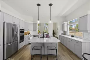 38027 Cherrywood Dr, Murrieta, CA 92562 - Photo 5