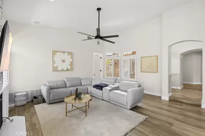 38027 Cherrywood Drive, Murrieta, CA 92562 - Photo 21