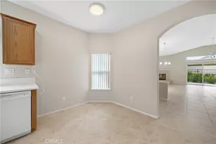 24177 Calle Artino, Murrieta, CA 92562 - Photo 13