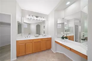 24177 Calle Artino, Murrieta, CA 92562 - Photo 19