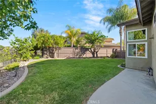 39428 Corte Garboso, Murrieta, CA 92563 - Photo 59