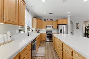 28372 Little Lake Ct, Menifee, CA 92585 - Photo 9