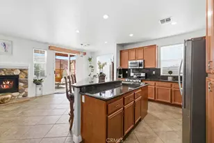 37527 Persimmon, Palmdale, CA 93551 - Photo 9