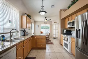 2760 Banyan Tree, Hemet, CA 92545 - Photo 9