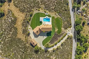 38475 Calaveras Rd, Temecula, CA 92592 - Photo 3