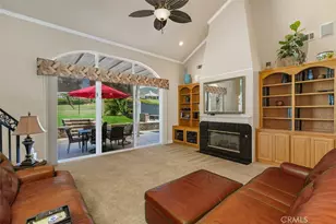 38410 Shoal Creek, Murrieta, CA 92562 - Photo 7