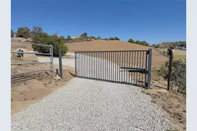 37669 Remuda, Temecula, CA 92592 - Photo 13