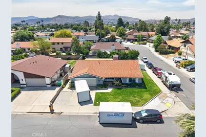 42299 Buenos Aires, Hemet, CA 92544 - Photo 31