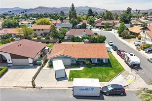42299 Buenos Aires, Hemet, CA 92544 - Photo 31