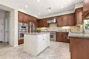 31994 Whitetail Ln, Temecula, CA 92592 - Photo 3