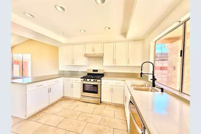 76946 Kentucky, Palm Desert, CA 92211 - Photo 13