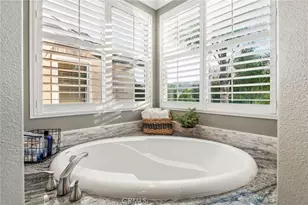 24111 Semillon Ln, Murrieta, CA 92562 - Photo 27