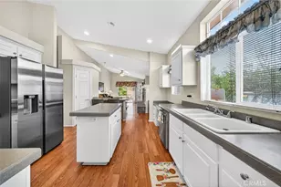 29010 Via Princesa, Murrieta, CA 92563 - Photo 17