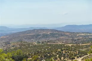 44700 Gold Creek Ln, Aguanga, CA 92536 - Photo 21