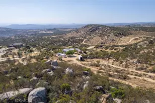 44700 Gold Creek Ln, Aguanga, CA 92536 - Photo 15