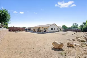 30783 Via Lakistas, Lake Elsinore, CA 92530 - Photo 33