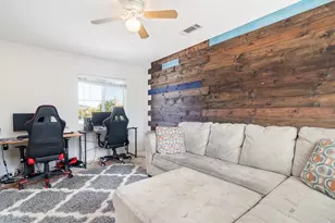 31363 McCartney Dr, Winchester, CA 92596 - Photo 17