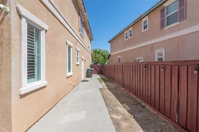 32923 Caminito Lorca, Temecula, CA 92592 - Photo 55