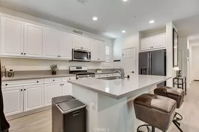 41949 Zafra, Murrieta, CA 92562 - Photo 9