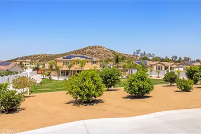 32797 Hayden, Menifee, CA 92584 - Photo 41