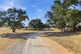 34575 Sycamore Springs, Hemet, CA 92544 - Photo 37