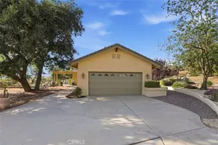 34575 Sycamore Springs, Hemet, CA 92544 - Photo 5