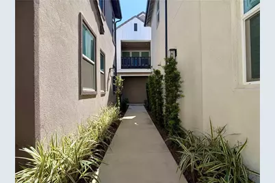 16064 Jamie #8, Fontana, CA 92336 - Photo 17