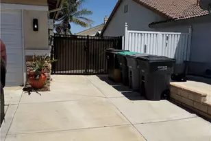 1600 Hickory Wood, Hemet, CA 92545 - Photo 5