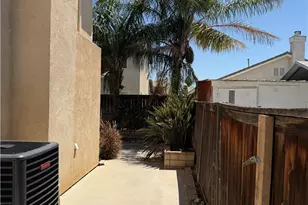 1600 Hickory Wood, Hemet, CA 92545 - Photo 7