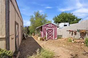 9335 Stirrup, Jurupa Valley, CA 92509 - Photo 25