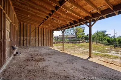 9335 Stirrup, Jurupa Valley, CA 92509 - Photo 23