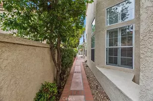 40483 Via Estrada, Murrieta, CA 92562 - Photo 43