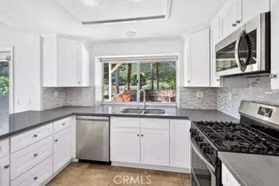 30946 Shaba Circle, Temecula, CA 92592 - Photo 11
