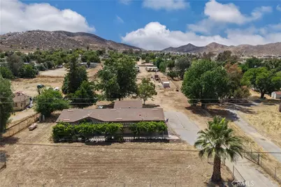 31391 Hawthorne Street, Menifee, CA 92584 - Photo 5