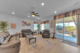 30897 Alister Ln, Winchester, CA 92596 - Photo 9