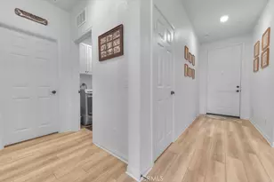 30897 Alister Ln, Winchester, CA 92596 - Photo 5