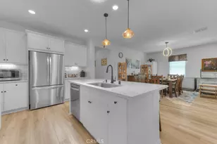 30897 Alister Ln, Winchester, CA 92596 - Photo 11