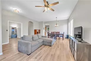 23476 Bending Oak Ct, Murrieta, CA 92562 - Photo 7