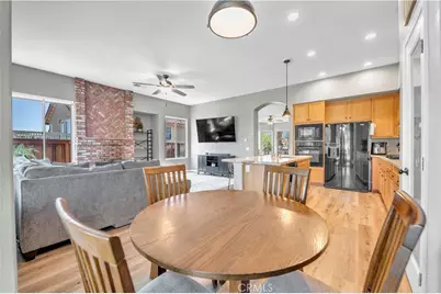 23476 Bending Oak Court, Murrieta, CA 92562 - Photo 13