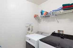 9406 Hampstead Ct, Riverside, CA 92508 - Photo 17