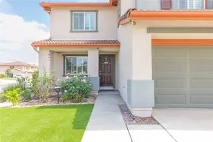 9406 Hampstead Ct, Riverside, CA 92508 - Photo 5