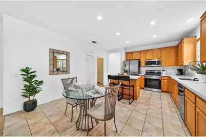 28502 Oasis View Cir, Menifee, CA 92584 - Photo 13