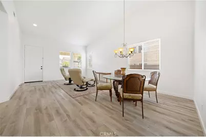 40889 Robards Way, Murrieta, CA 92562 - Photo 11