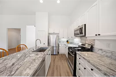 40889 Robards Way, Murrieta, CA 92562 - Photo 9