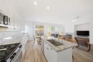 40889 Robards Way, Murrieta, CA 92562 - Photo 5