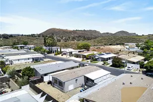 38077 Via Del Largo, Murrieta, CA 92563 - Photo 39