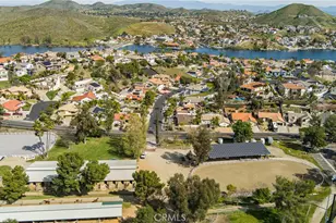 30010 Big Range Rd, Canyon Lake, CA 92587 - Photo 7
