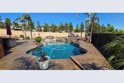 36195 Darcy Place, Murrieta, CA 92562 - Photo 5