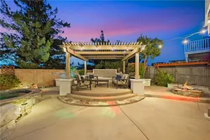 30600 Kentfield Dr, Murrieta, CA 92563 - Photo 13
